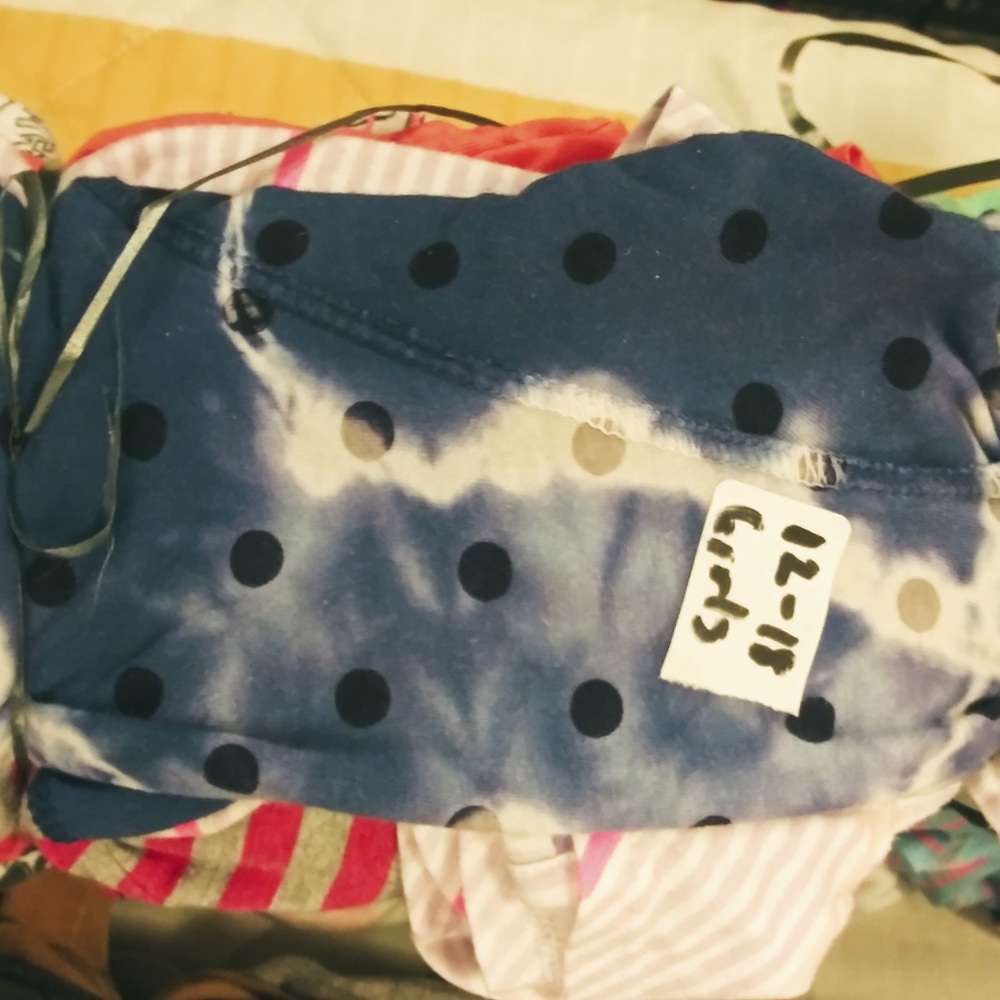 Girls clothes